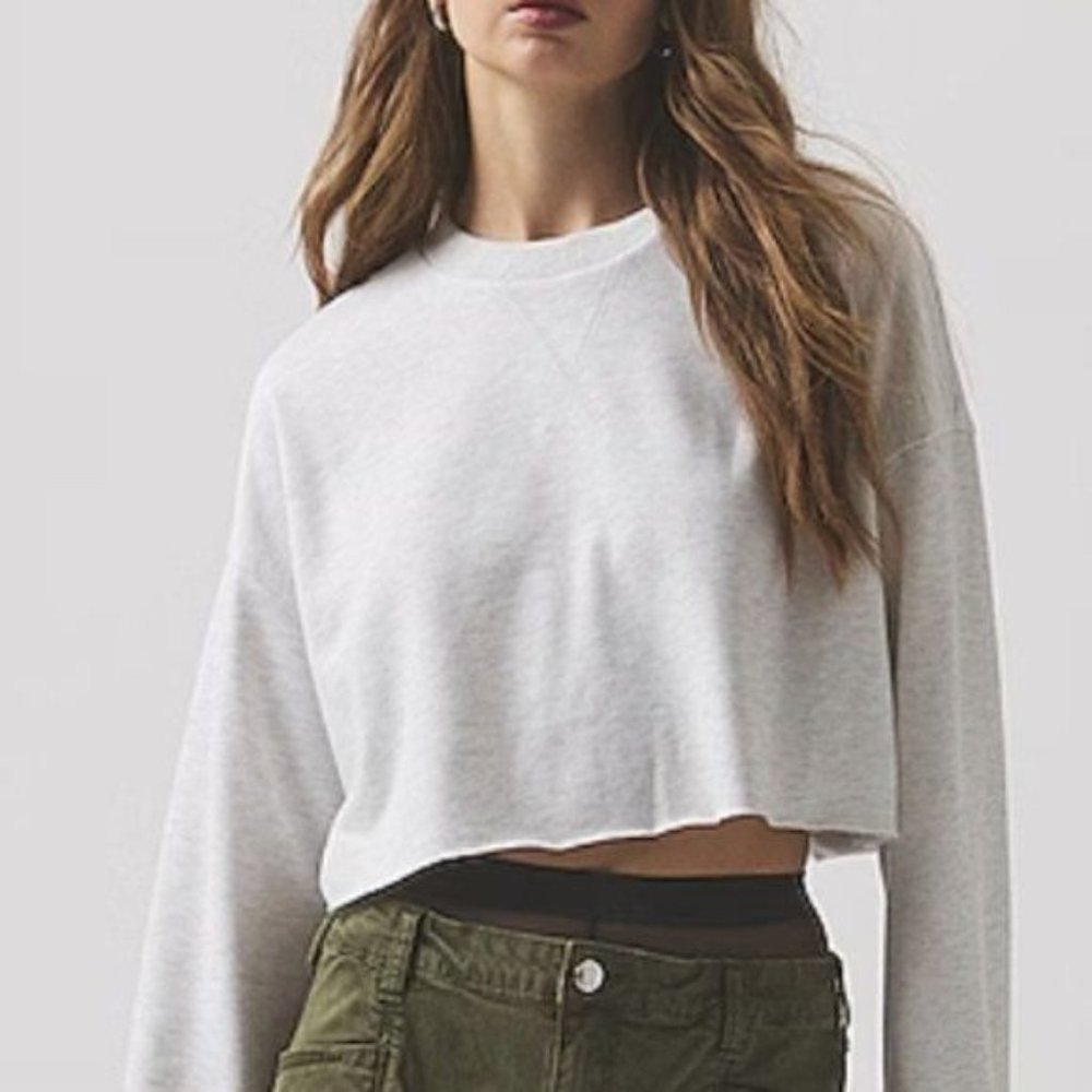 Superdown Sandra Crop Crewneck Sweatshirt Size Small